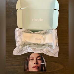 Rhode White Headband Limited Edition with Rhode Packaging Hailey Bieber